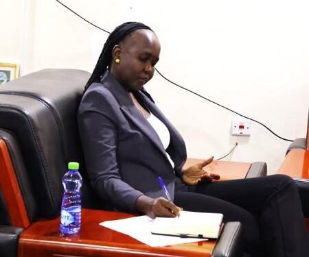 South Sudan trade minister temporarily cancels import licenses, cites corruption