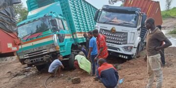 Transport is paralyzed as Eastern Equatoria is cut off from Juba after the collapse of Lolere Bridge