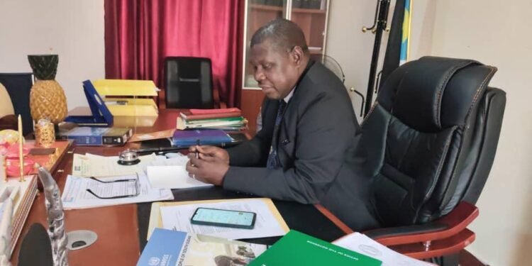 Azande Crown reinstated in historic statement by West Equatoria State Governor