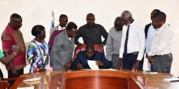 Governor Altaib reshuffles revenue authority, launches oversight board in Western Equatoria