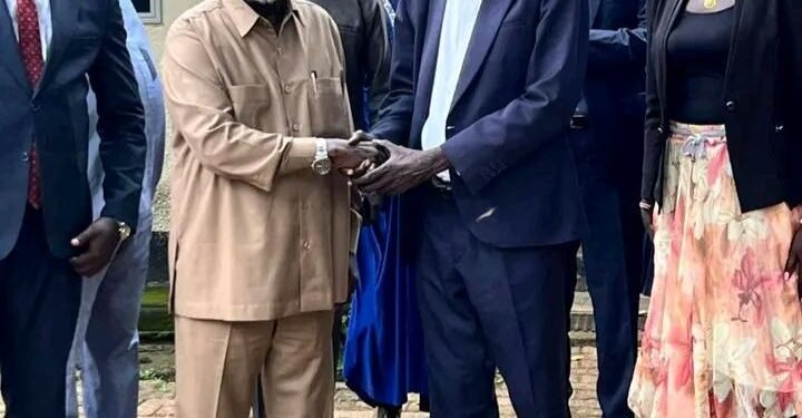 Agot Alier takes oath as Bor Mayor, promises dedicated service