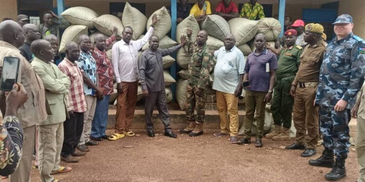 Ezo Community Shows Solidarity with SSPDF through Historic Food Donation in Western Equatoria