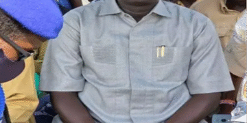 Bor commissioner accuses armed youth of burning his home