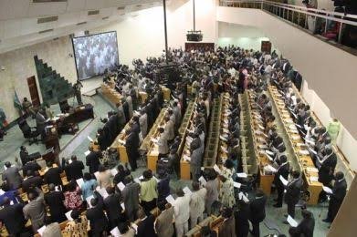 Parliament passes Constitutional Amendments ahead of December elections